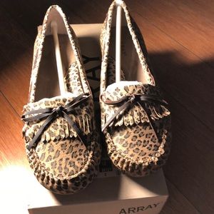 Leak parts print slippers/flats